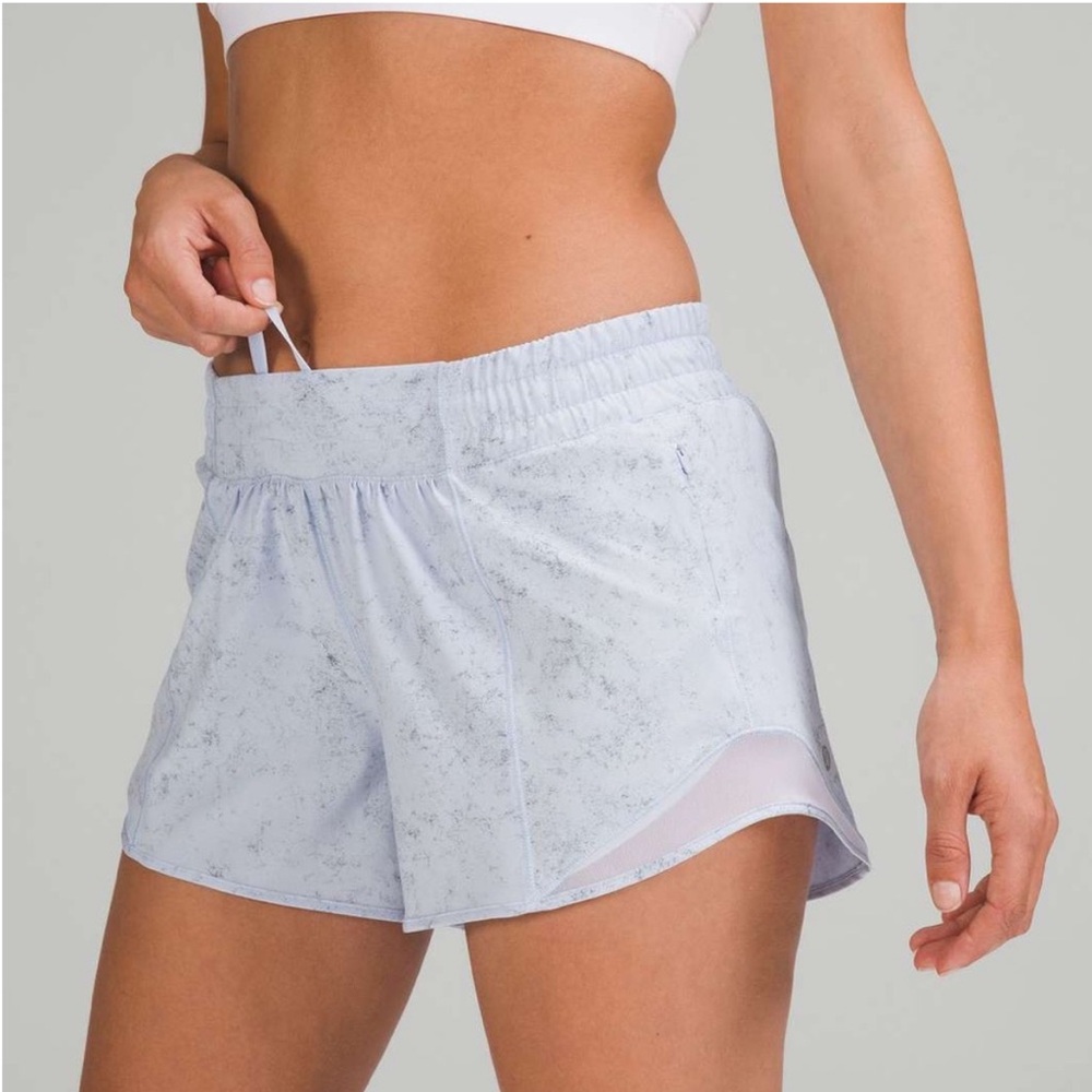 Lululemon Hotty Hot High Rise Lined Shorts